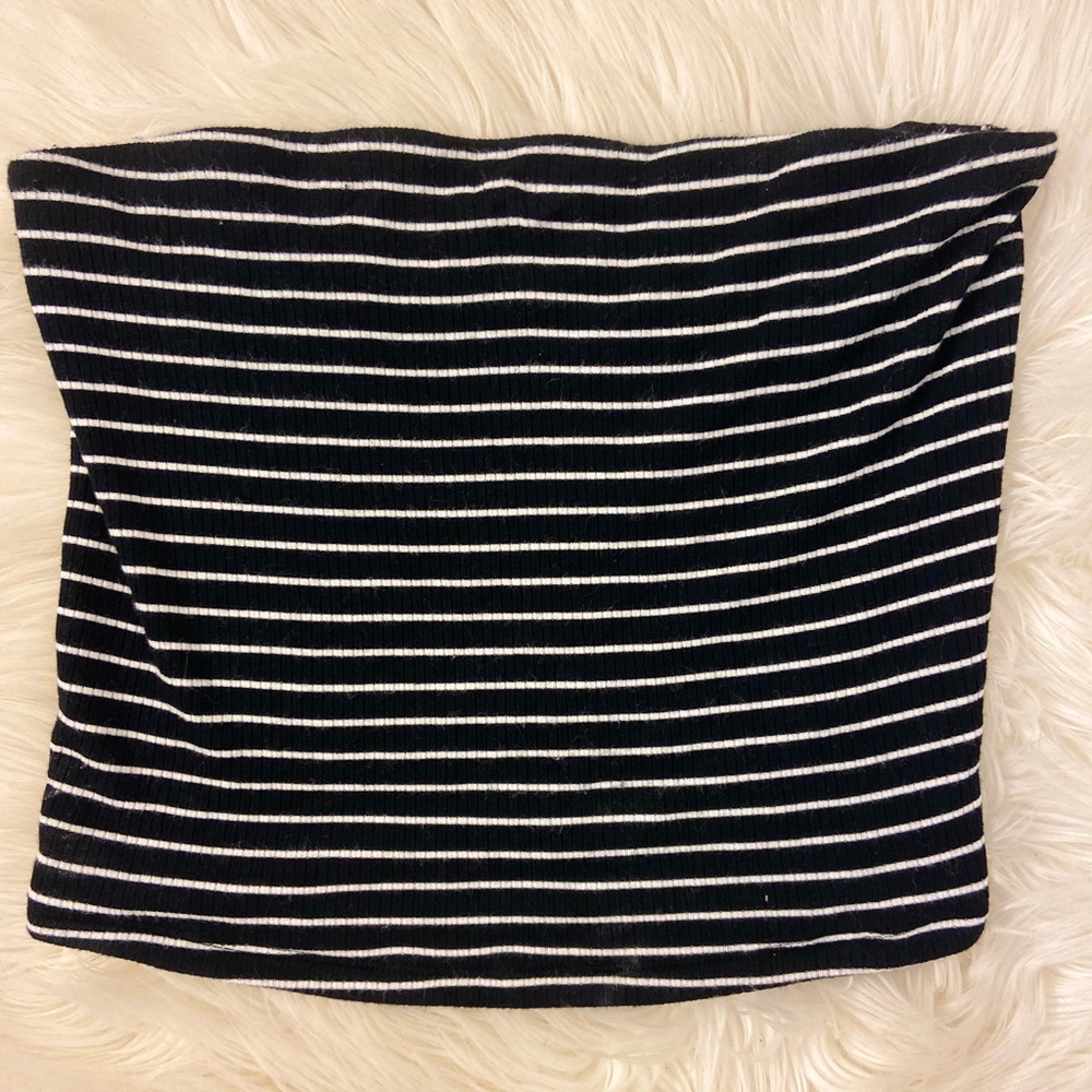 AMERICAN EAGLE Cute, tube top!